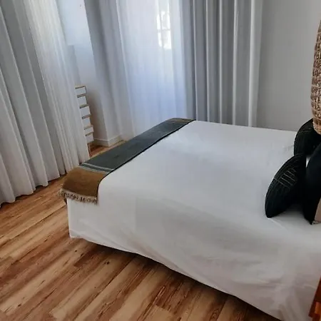 Casa Da Acoteia - Spacious 3-Bedroom Apartment With Private Terrace In Central Faro Apartament *
