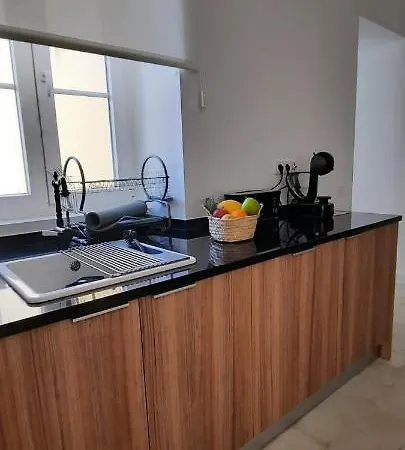 Casa Da Acoteia - Spacious 3 Bedroom Apartment In Faro With Private Terrace فارو