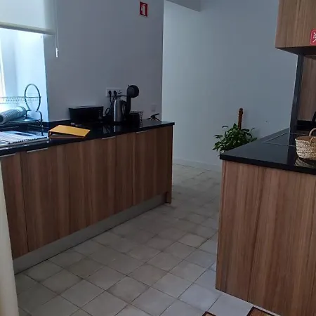 Casa Da Acoteia - Spacious 3 Bedroom Apartment In Faro With Private Terrace