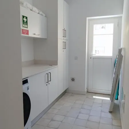 Casa Da Acoteia - Spacious 3 Bedroom Apartment In Faro With Private Terrace شقة