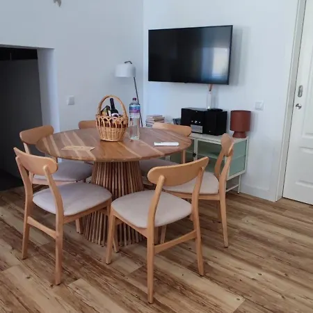 Casa Da Acoteia - Spacious 3 Bedroom Apartment In Faro With Private Terrace شقة *
